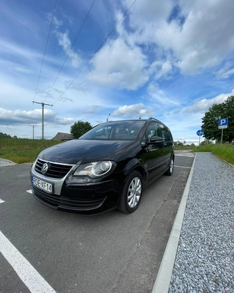 Volkswagen Touran cena 24000 przebieg: 287000, rok produkcji 2010 z Września małe 379